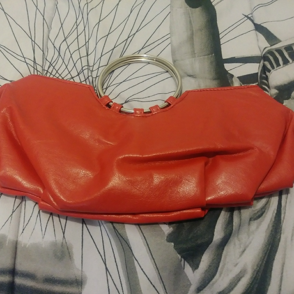 🔥Red oddity wristlet purse